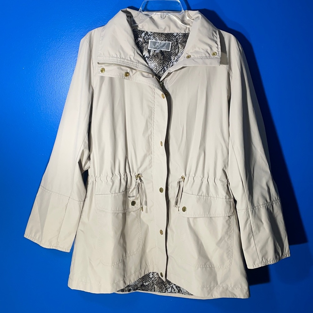 Women’s Petite Large Coat by JM Collection